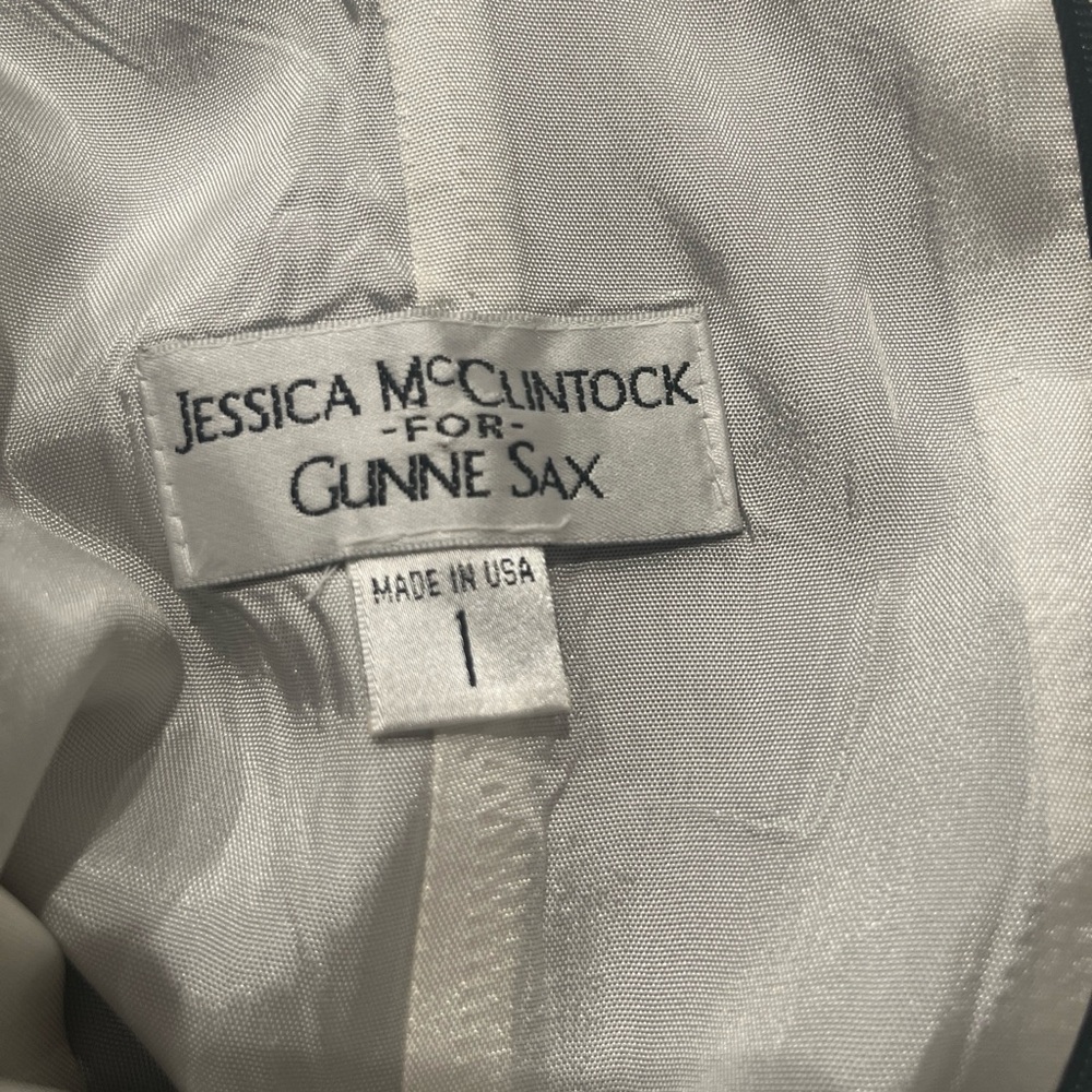 Jessica McClintock Formal Dress - Picture 3 of 4